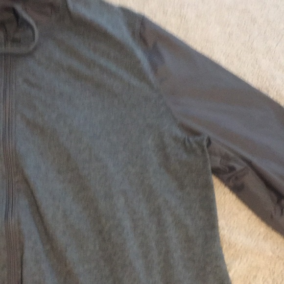 Men’s Michael Kors jacket (L) - Picture 3 of 6